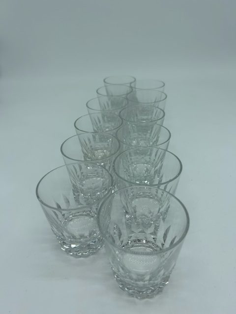 Beautiful Baccarat set of four carafe underwear and twelve crystal glass